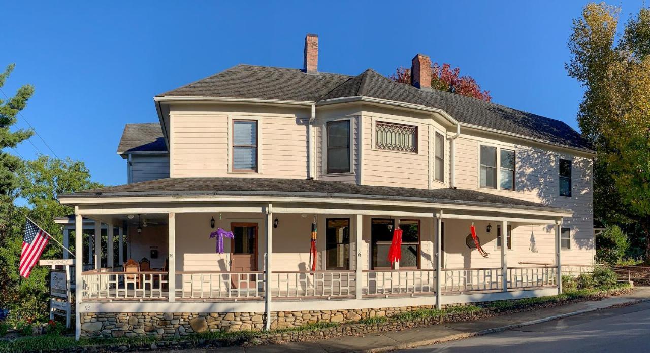 ウェインズビル The Herren House Bed & Breakfast エクステリア 写真